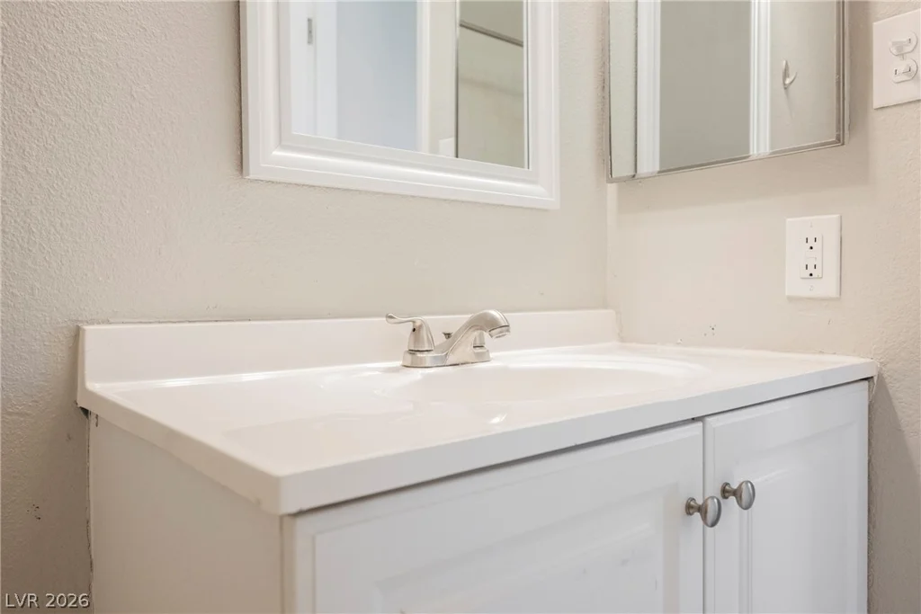 135 Greenbriar Townhouse, Las Vegas, NV 89121