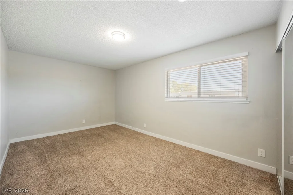 135 Greenbriar Townhouse, Las Vegas, NV 89121