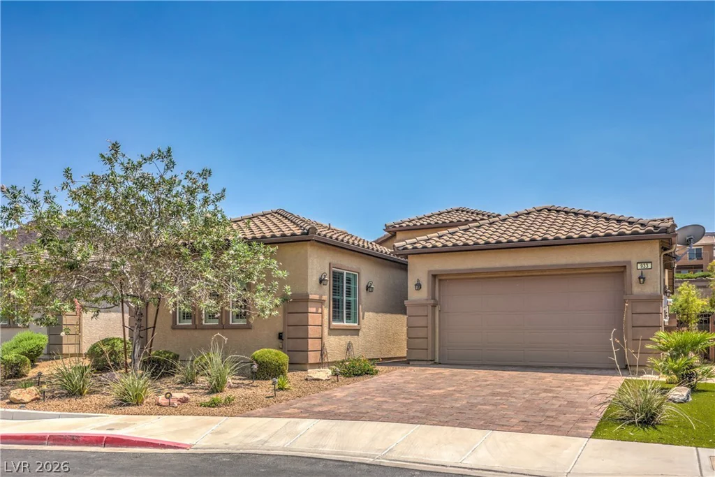 933 Everest Peak, Henderson, NV 89012