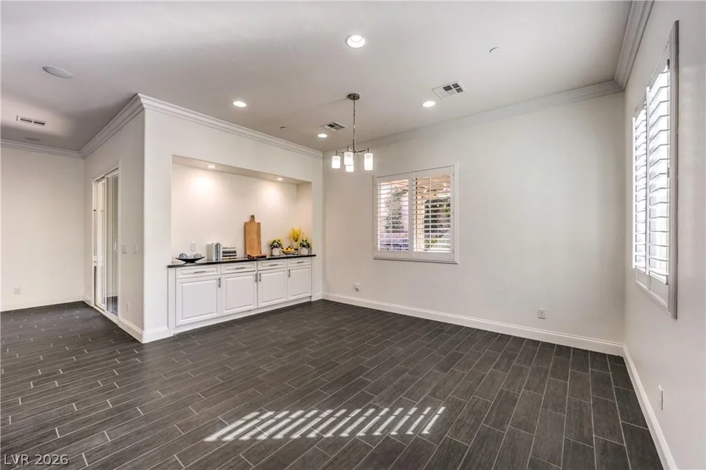 933 Everest Peak, Henderson, NV 89012