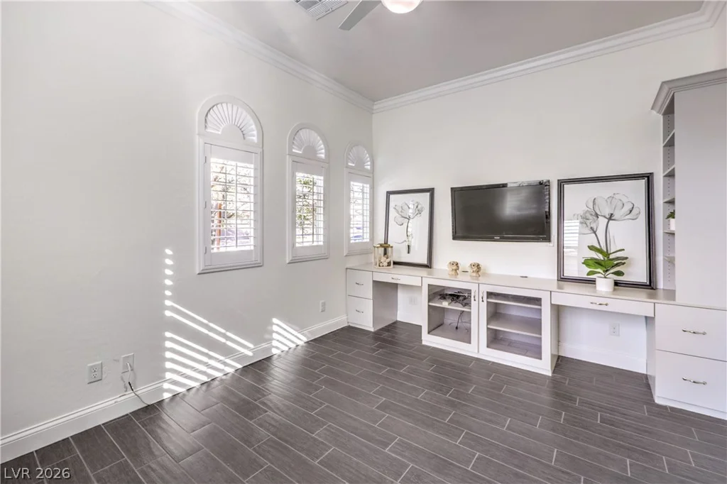 933 Everest Peak, Henderson, NV 89012