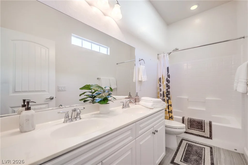 933 Everest Peak, Henderson, NV 89012