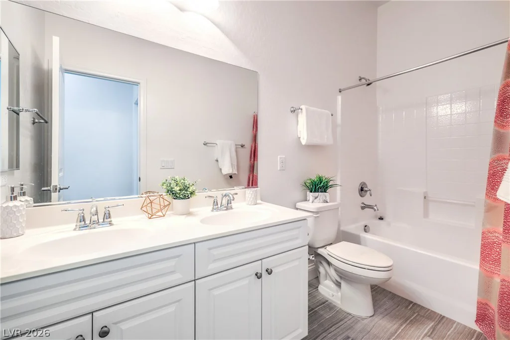 933 Everest Peak, Henderson, NV 89012