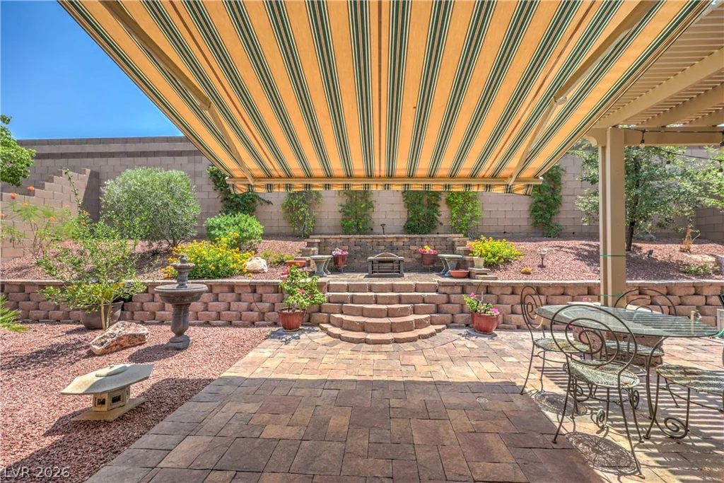 933 Everest Peak, Henderson, NV 89012