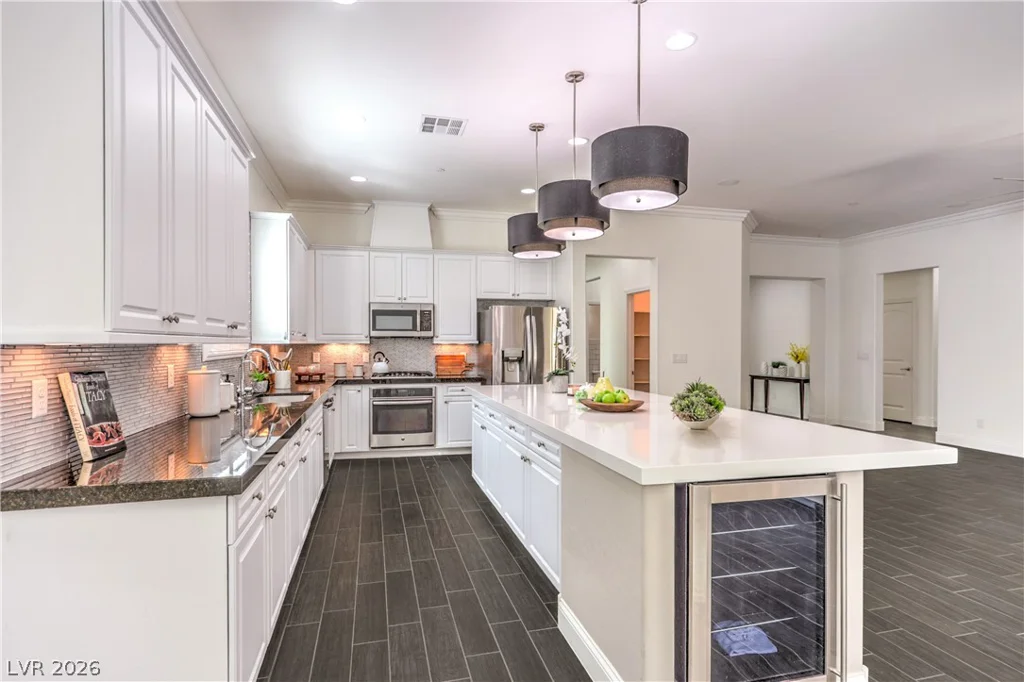 933 Everest Peak, Henderson, NV 89012