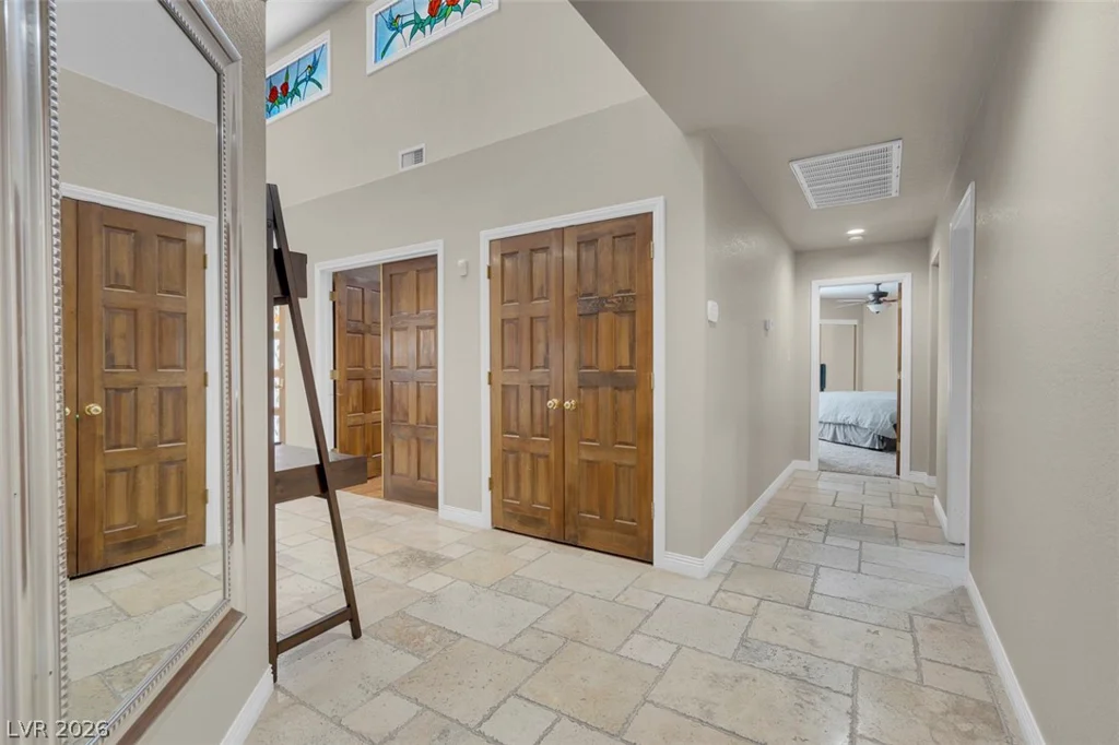 7176 Mission Hills, Las Vegas, NV 89113