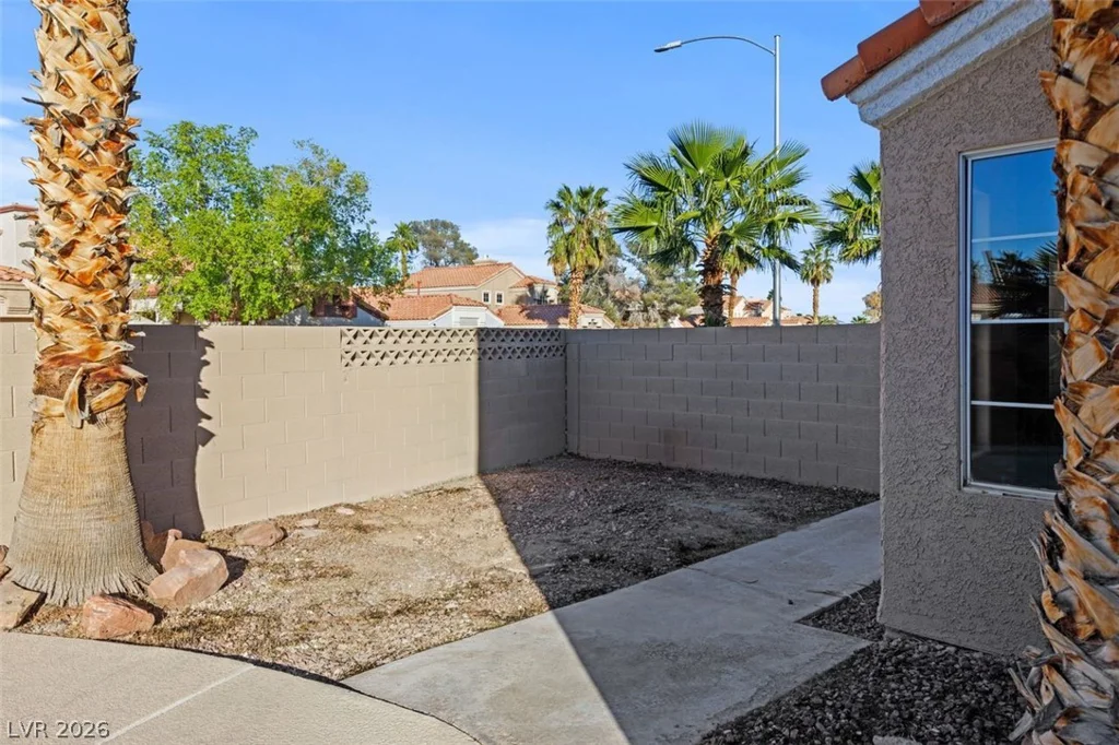 1808 La Villa, North Las Vegas, NV 89031