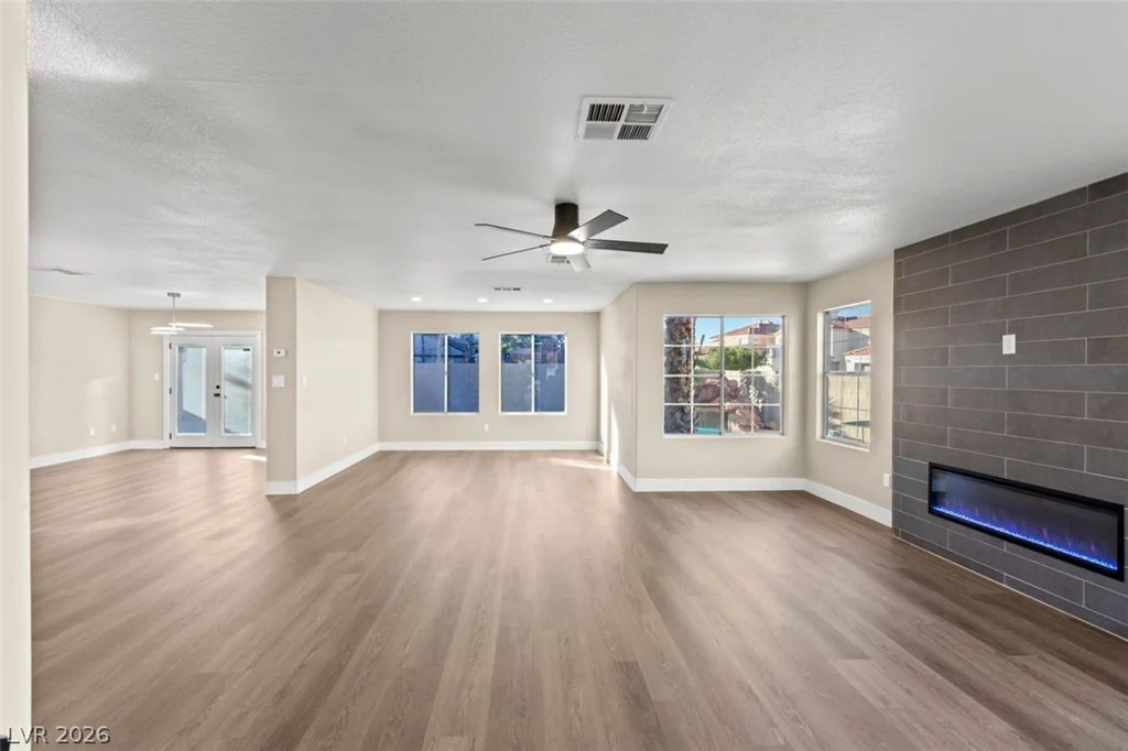 1808 La Villa, North Las Vegas, NV 89031