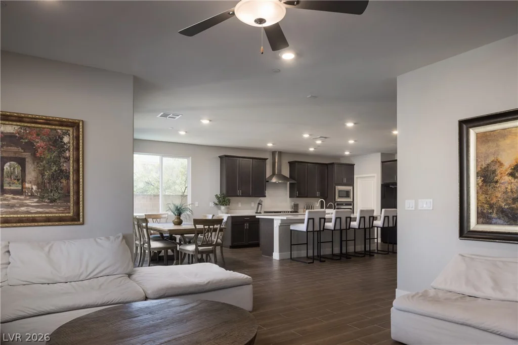 7602 Mount Spokane, Las Vegas, NV 89113