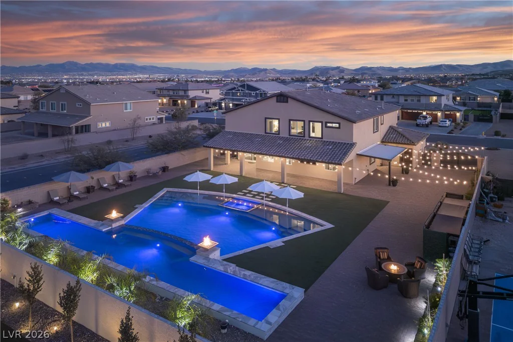 7602 Mount Spokane, Las Vegas, NV 89113