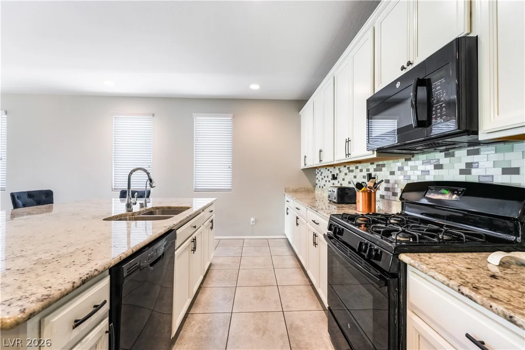 7646 Monomoy Bay, Las Vegas, NV 89179