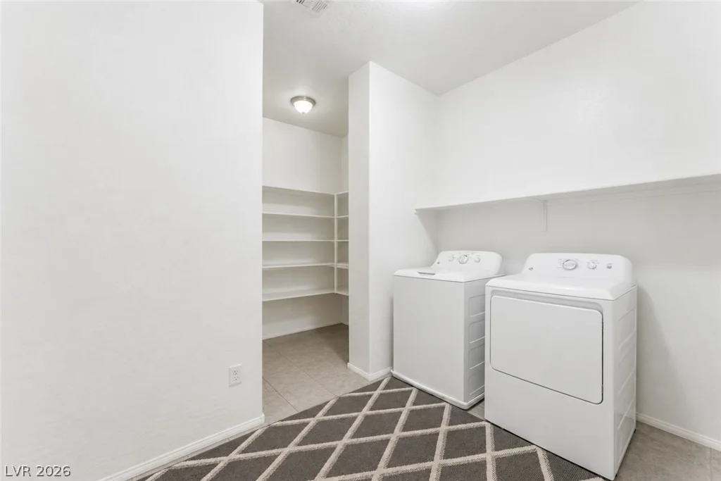 7646 Monomoy Bay, Las Vegas, NV 89179