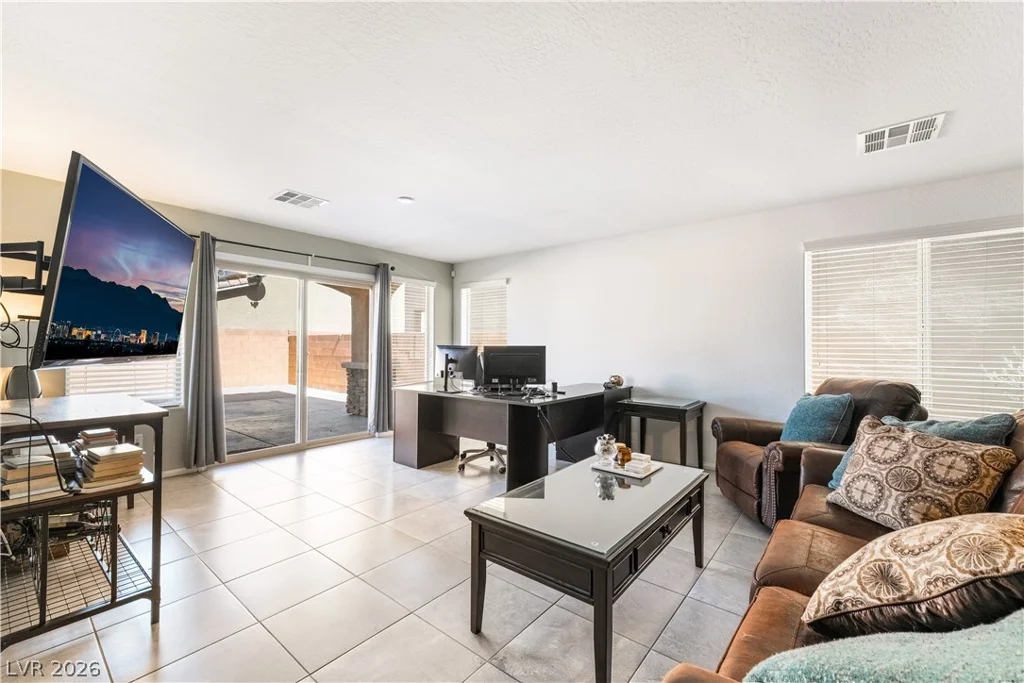 7646 Monomoy Bay, Las Vegas, NV 89179