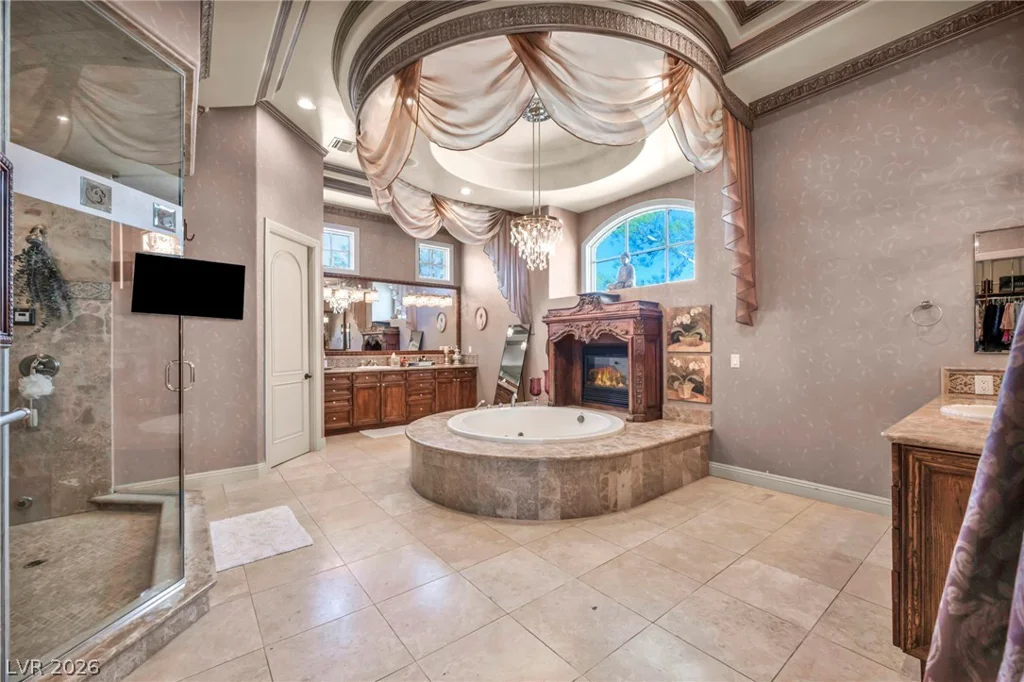 416 Saint Andrews, Las Vegas, NV 89144