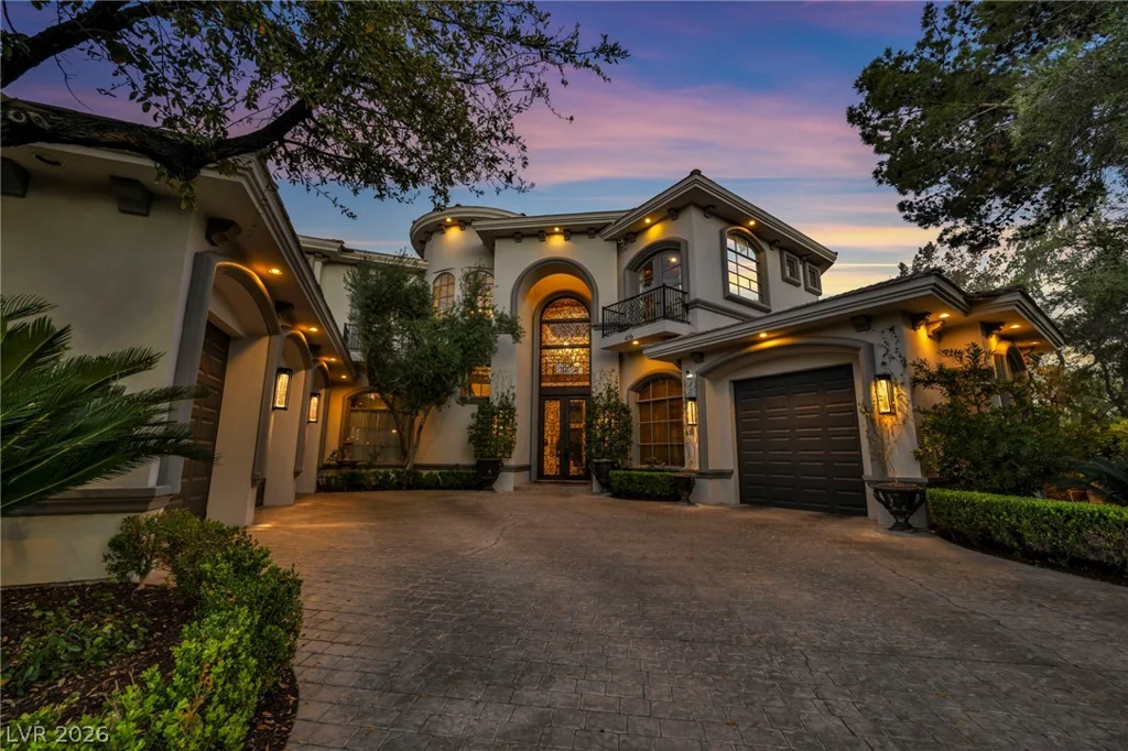 416 Saint Andrews, Las Vegas, NV 89144