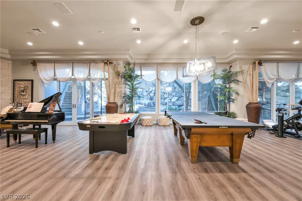 416 Saint Andrews, Las Vegas, NV 89144