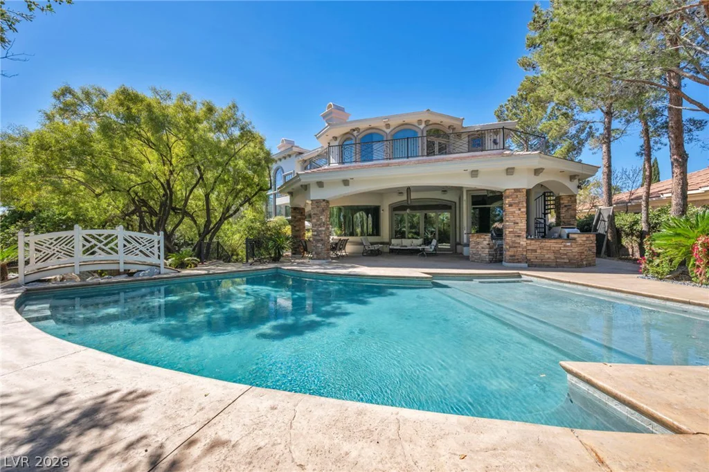 416 Saint Andrews, Las Vegas, NV 89144