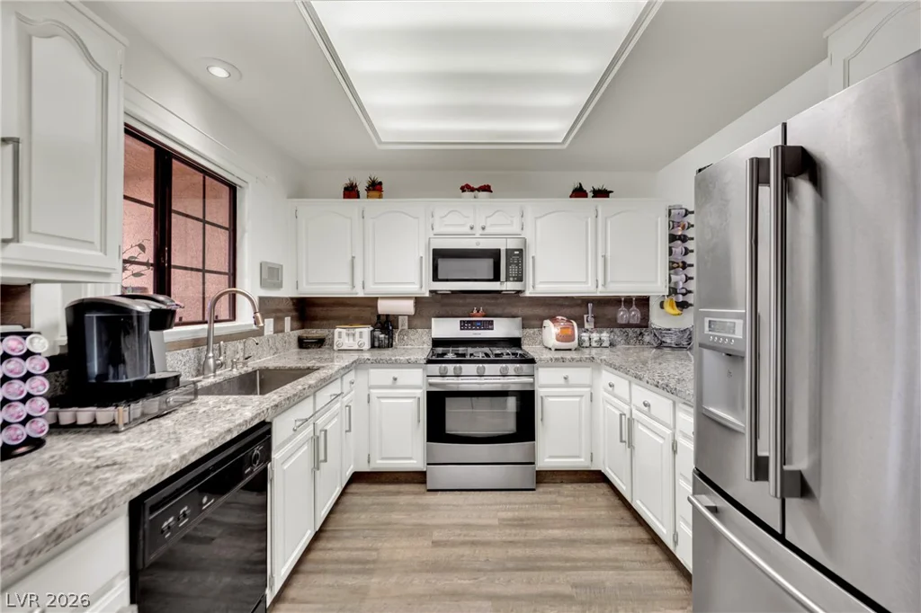2851 Valley View, Las Vegas, NV 89102