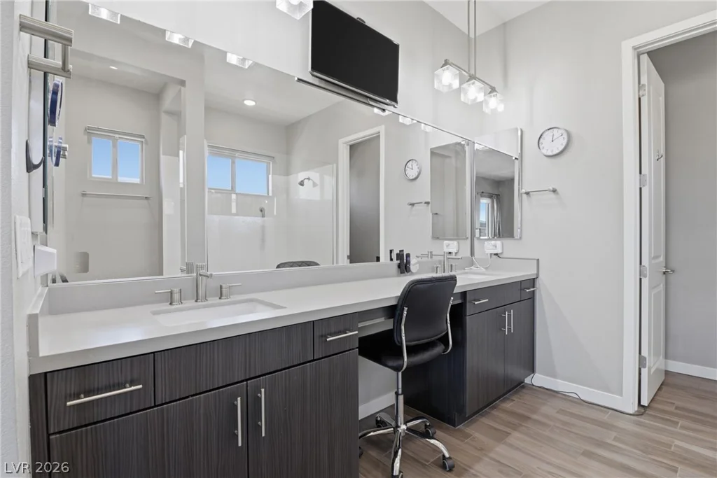 4338 Guava, Las Vegas, NV 89135
