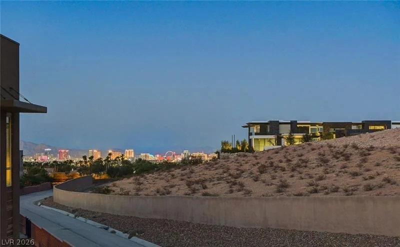 4338 Guava, Las Vegas, NV 89135