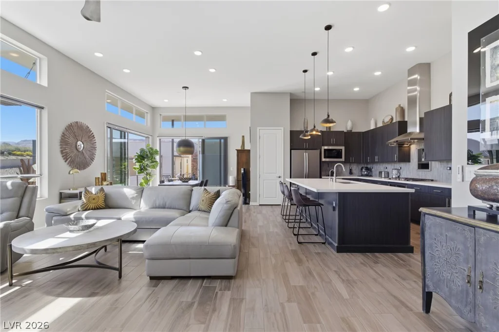 4338 Guava, Las Vegas, NV 89135