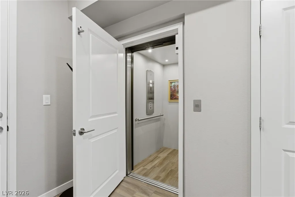 4338 Guava, Las Vegas, NV 89135