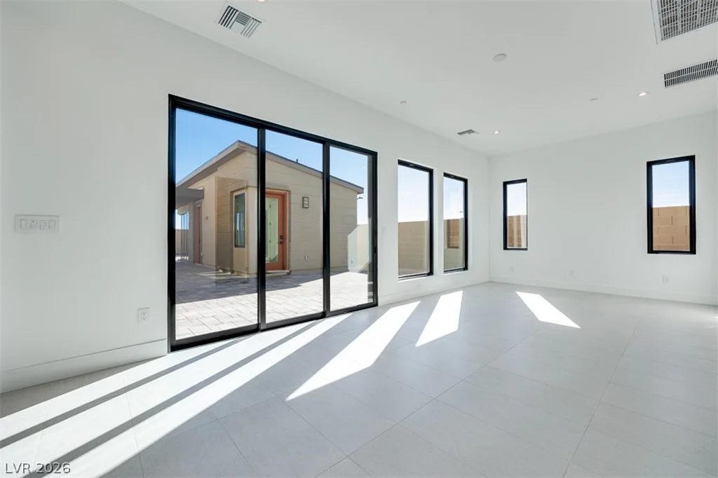 137 Tiller Point, Las Vegas, NV 89138