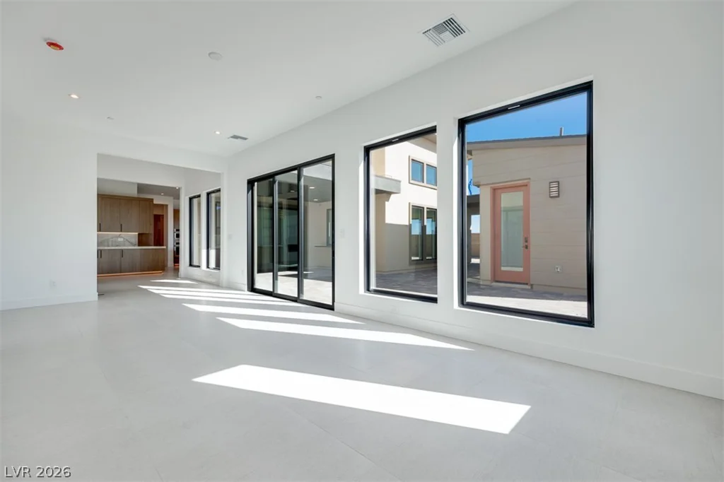 137 Tiller Point, Las Vegas, NV 89138
