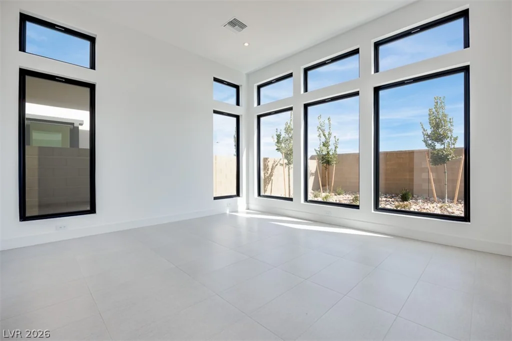 137 Tiller Point, Las Vegas, NV 89138