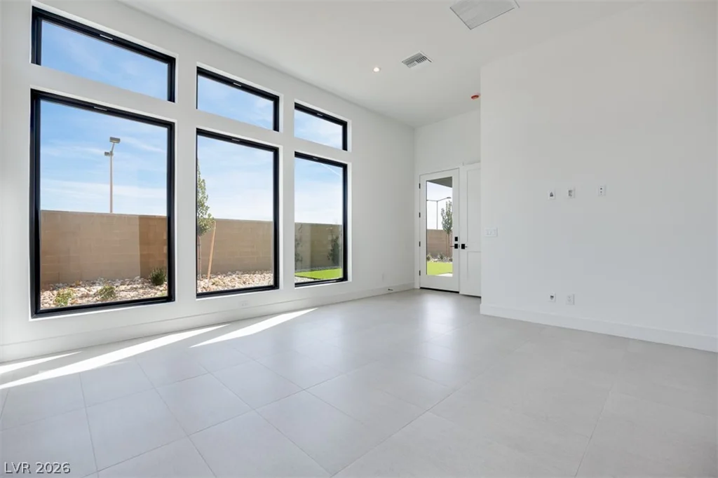 137 Tiller Point, Las Vegas, NV 89138