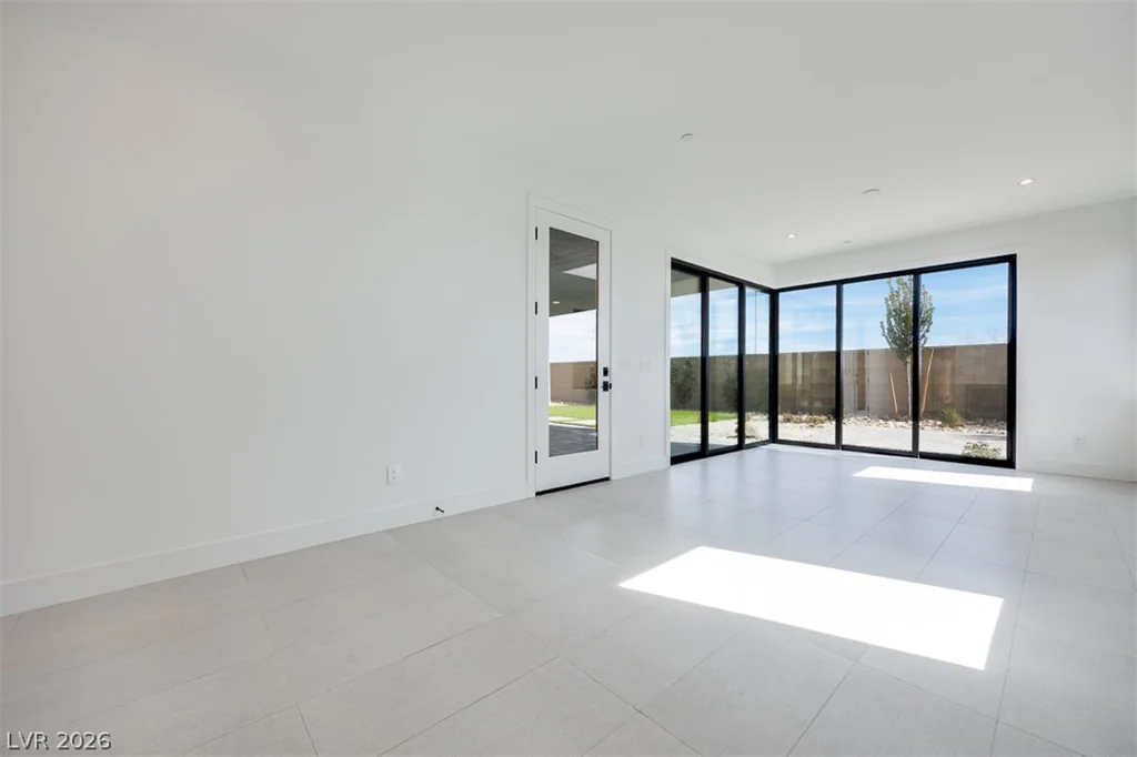 137 Tiller Point, Las Vegas, NV 89138