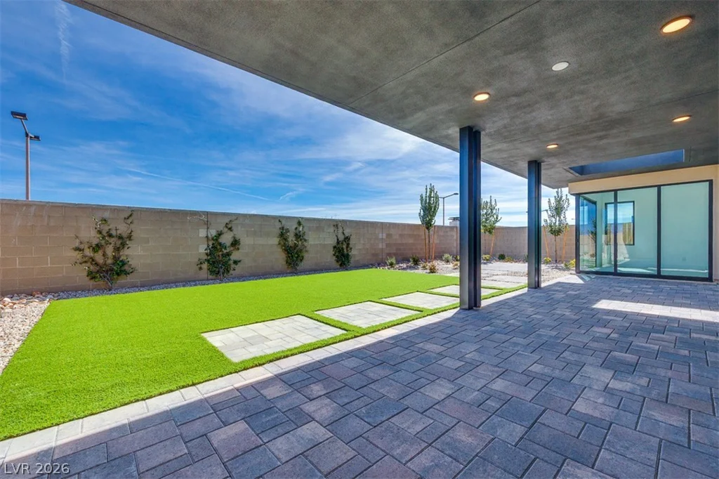137 Tiller Point, Las Vegas, NV 89138