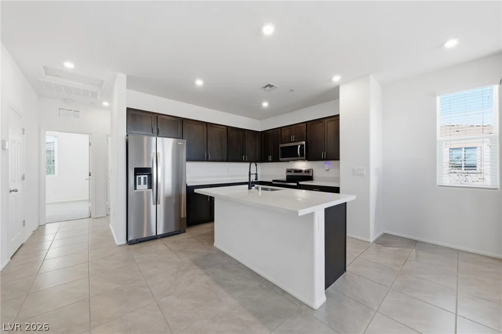 8038 Roughcut, Las Vegas, NV 89113