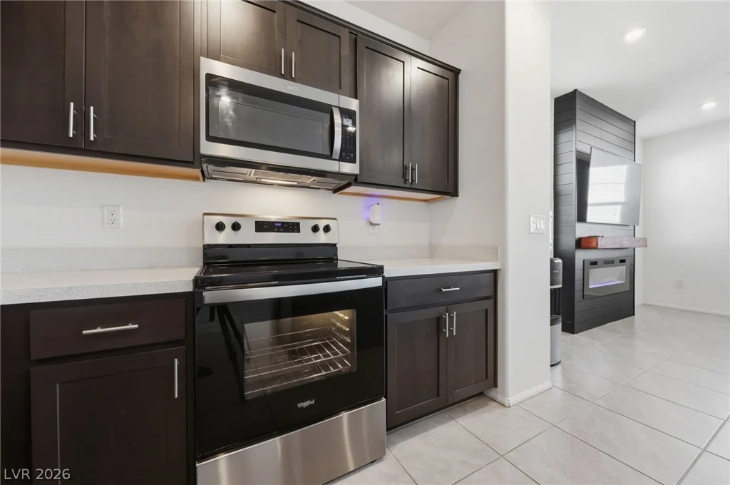8038 Roughcut, Las Vegas, NV 89113