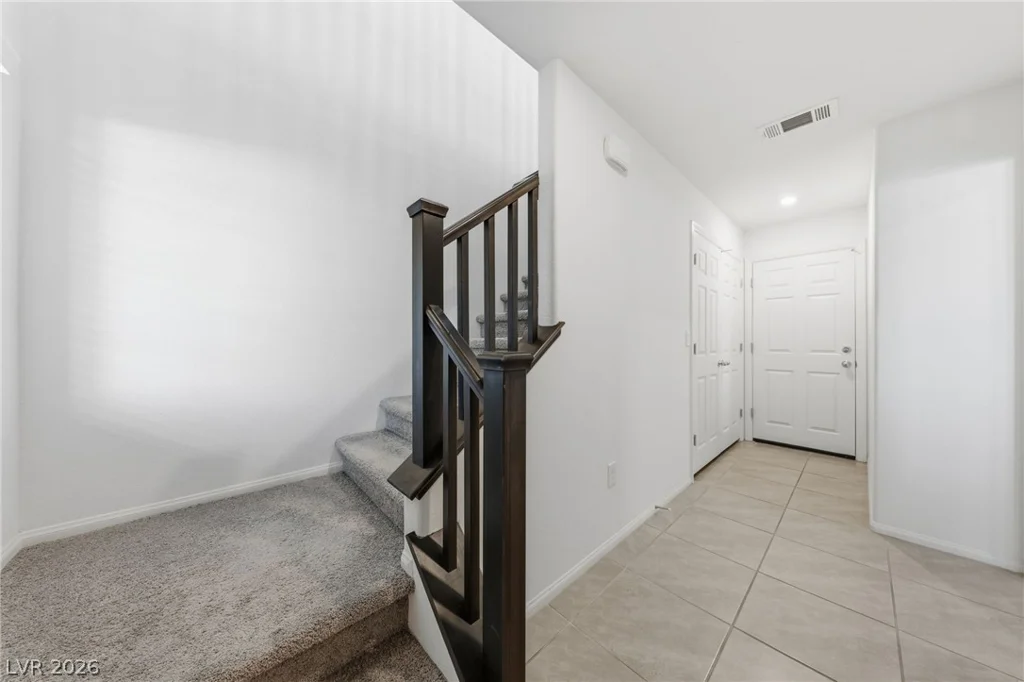 8038 Roughcut, Las Vegas, NV 89113