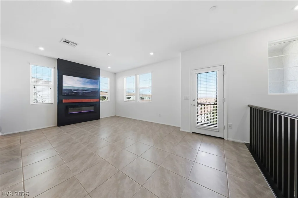 8038 Roughcut, Las Vegas, NV 89113