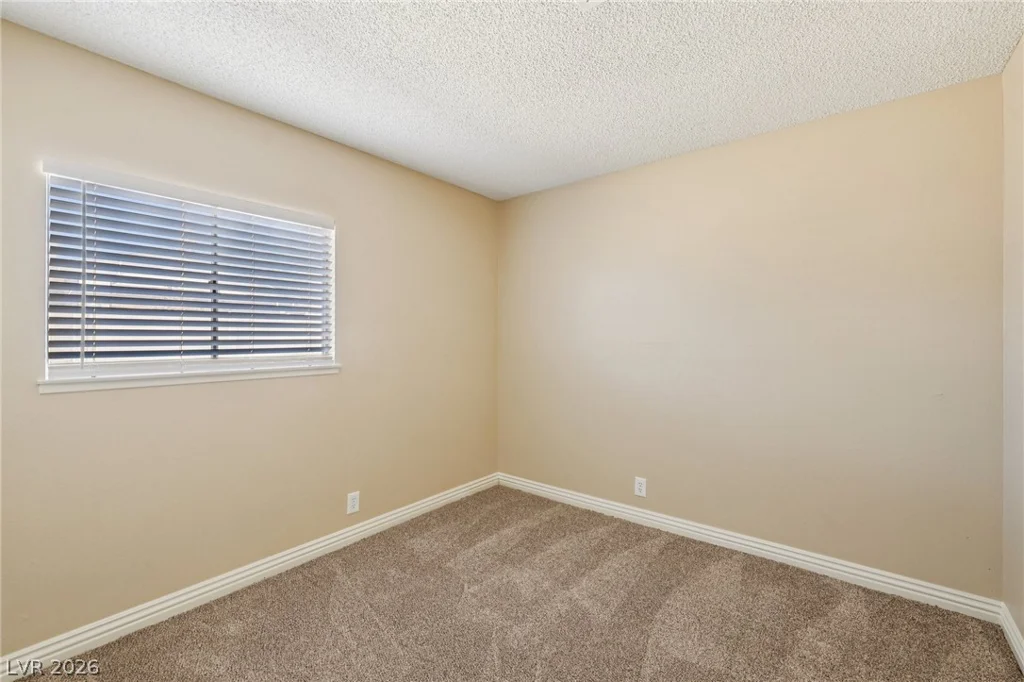 3525 Valley Forge, Las Vegas, NV 89110
