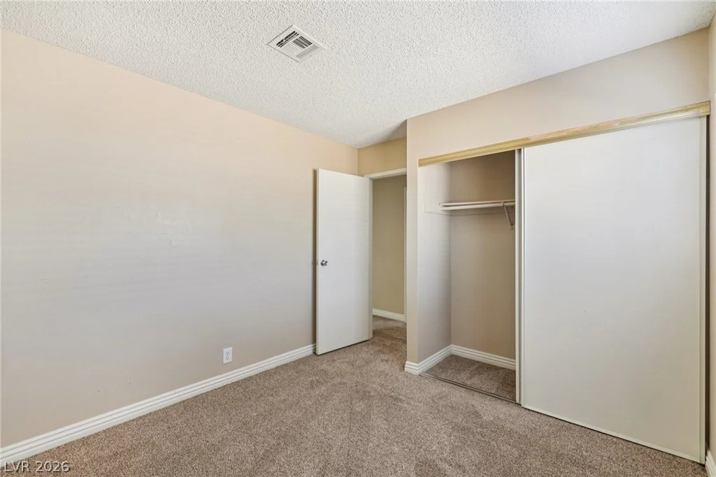 3525 Valley Forge, Las Vegas, NV 89110
