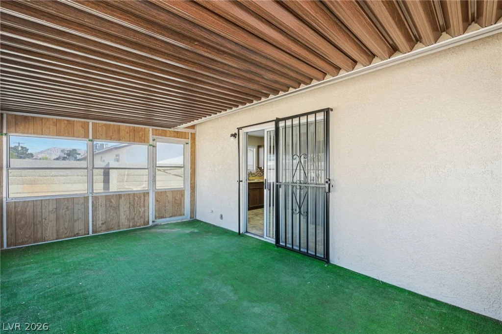 3525 Valley Forge, Las Vegas, NV 89110