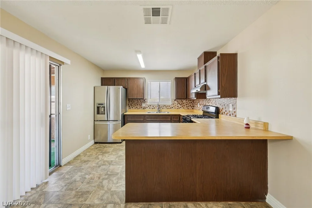 3525 Valley Forge, Las Vegas, NV 89110