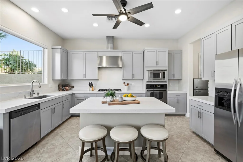 2372 Hardin Ridge, Henderson, NV 89052