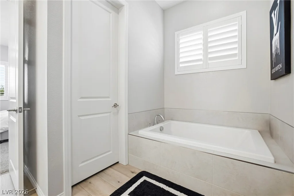 6561 Azure, Las Vegas, NV 89130