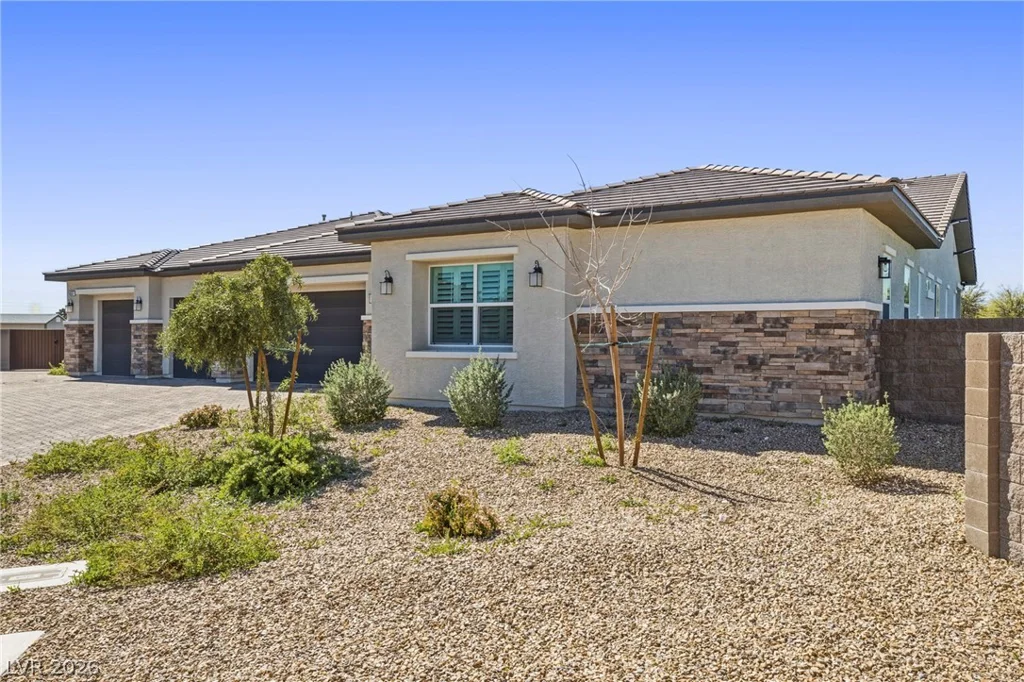6561 Azure, Las Vegas, NV 89130