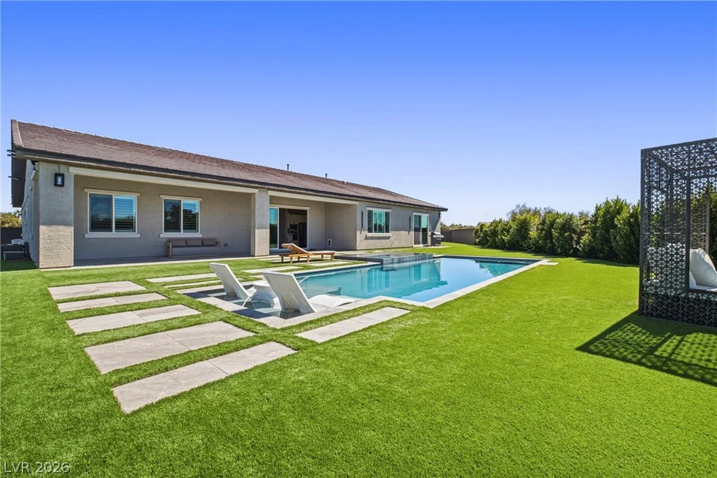 6561 Azure, Las Vegas, NV 89130