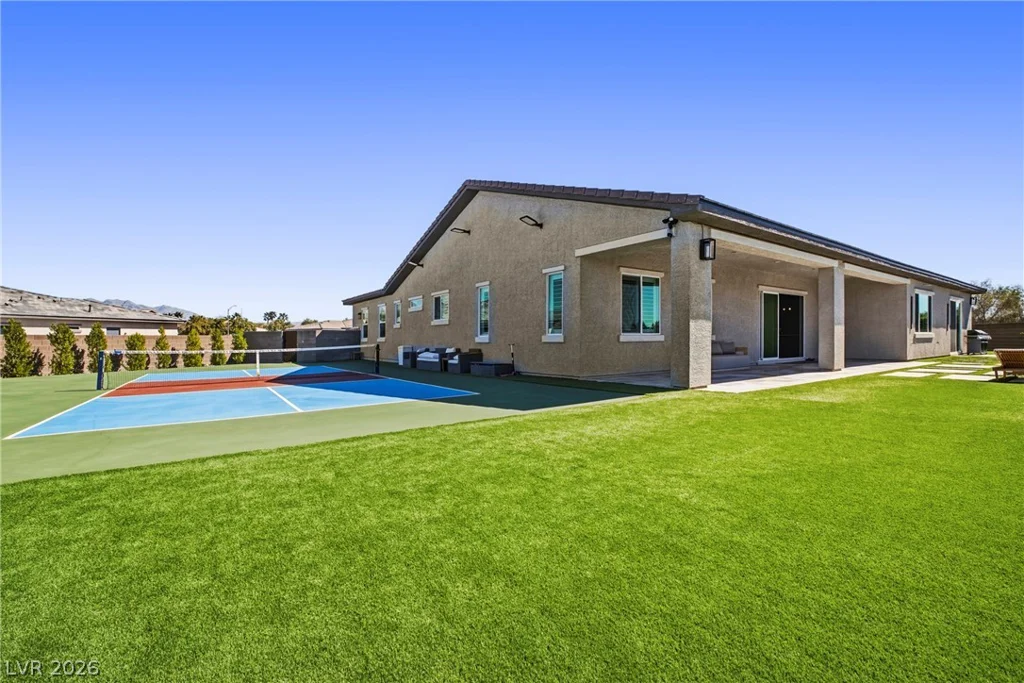 6561 Azure, Las Vegas, NV 89130