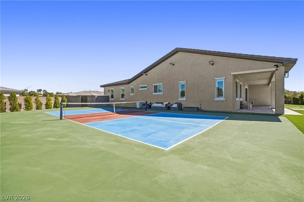 6561 Azure, Las Vegas, NV 89130