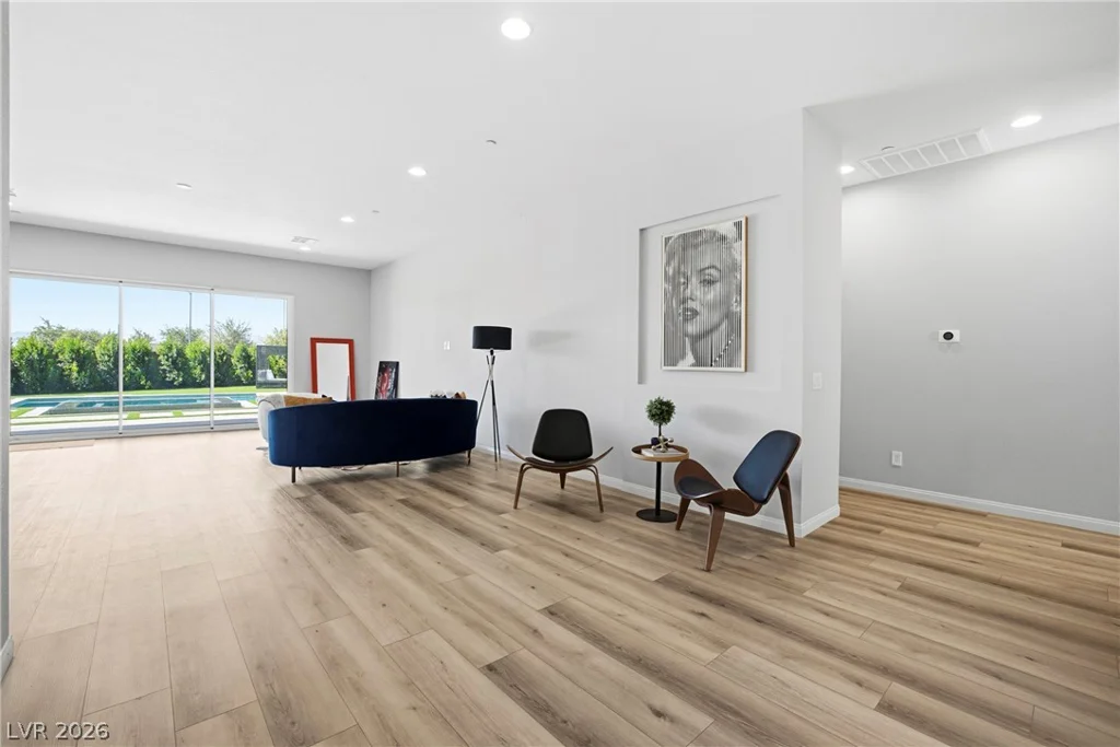 6561 Azure, Las Vegas, NV 89130