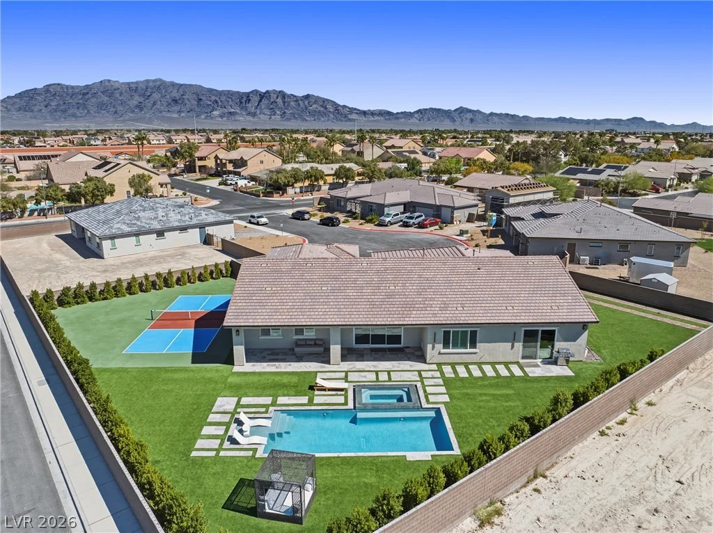 6561 Azure, Las Vegas, NV 89130