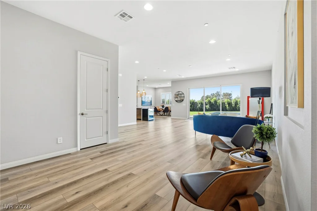 6561 Azure, Las Vegas, NV 89130