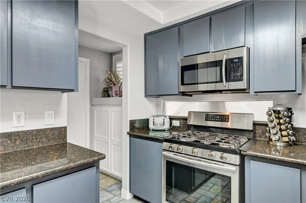 1737 Balsam Mist, Las Vegas, NV 89183